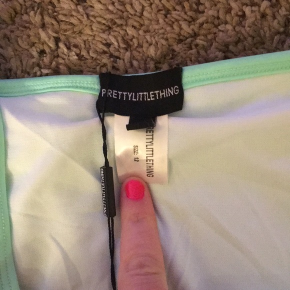 Bathing suit - Picture 5 of 5